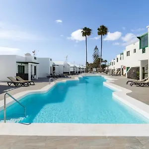 https://casa-alba.puertodelcarmen-hotels.org